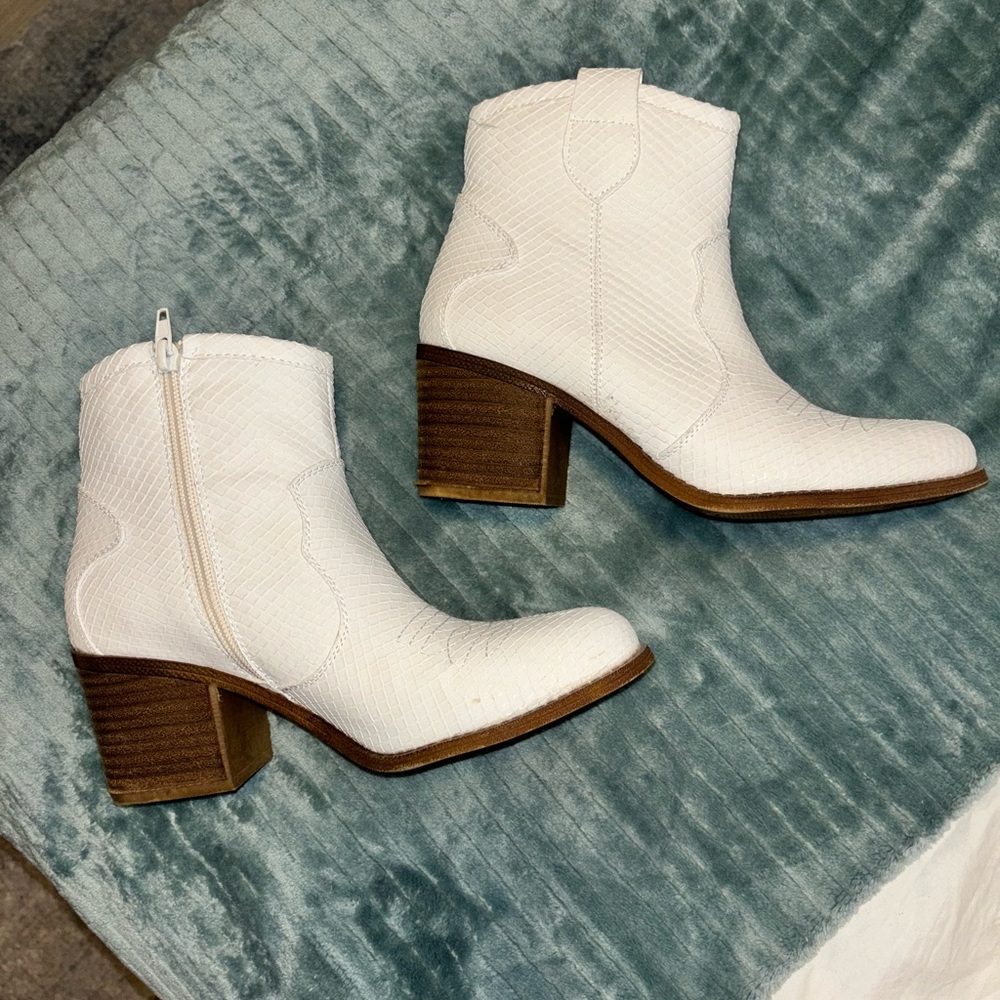 Dirty Laundry White Ankle Booties with Wooden Heel